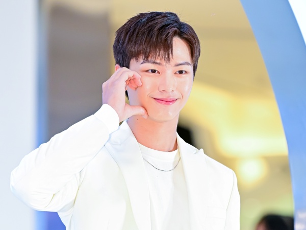 BTOBユク・ソンジェ、7年経っても“トッケビ愛”が止まらない！「いまだにたくさん見ている」