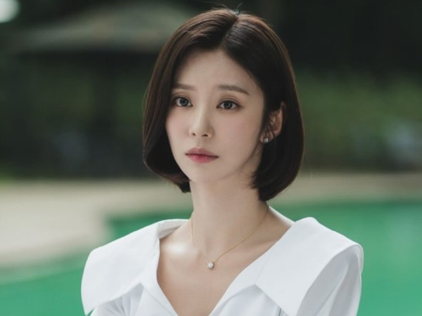 『涙の女王』女優イ・ジュビン、美しき“財閥家の嫁”の本性が明らかに…「鳥肌が立った」