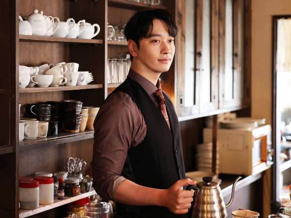 2PMのファン・チャンソンが再会したい人とは？『純喫茶イニョン』初主演記念インタビュー