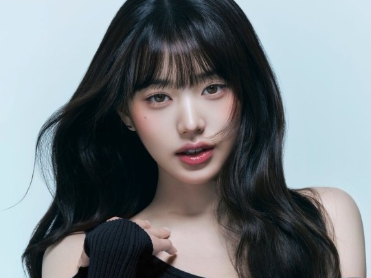【写真】本当に現実？AIを疑いたくなるIVE・ウォニョンの“女神ビジュアル”…強烈な美貌でファンを虜に