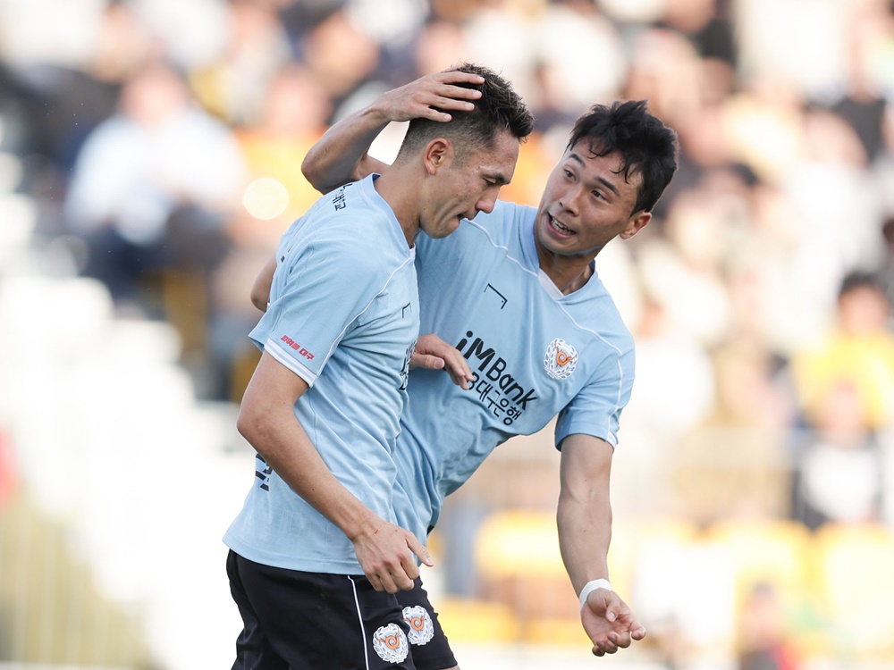 元横浜FCの吉野恭平、韓国Kリーグ1週間ベストイレブン選出！元C大阪マテイ・ヨニッチらも