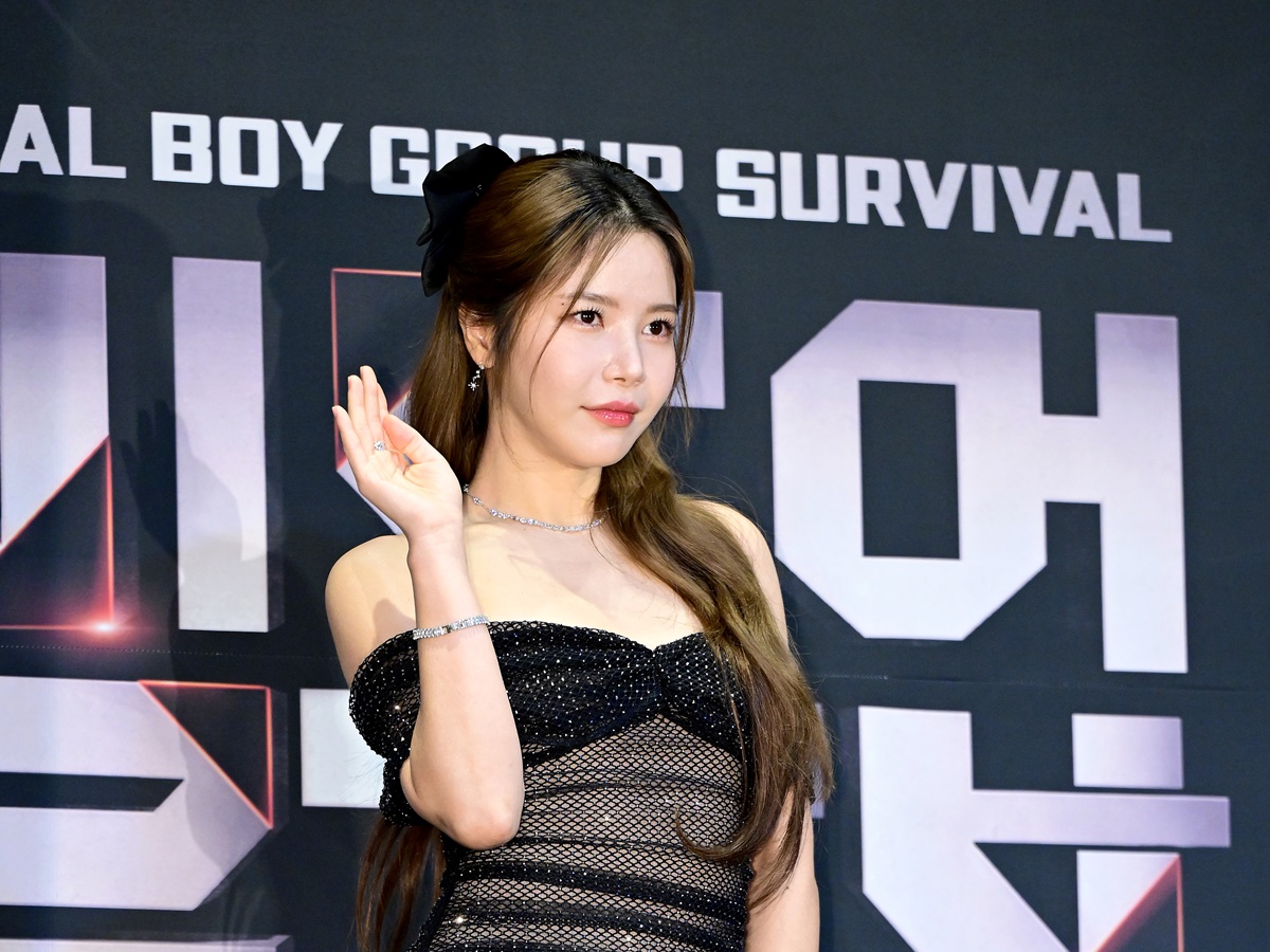 MAMAMOO・ソラ、新曲『Floating Free』のコンセプトフォト公開！台湾の人気アーティストとのコラボも話題に