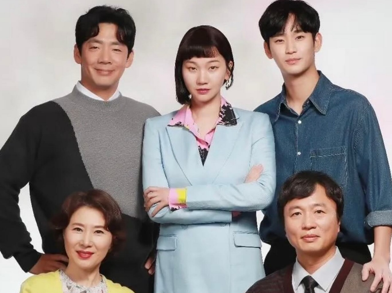 【写真】本物の家族みたい！ドラマ『涙の女王』、美容室を経営する“ペク・ヒョヌの姉”が撮影現場写真を公開