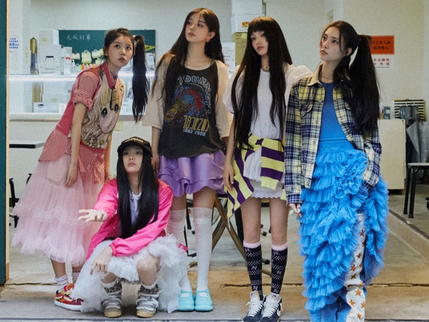ILLITがデビュー曲でまたもや快挙!! K-POP第5世代を牽引するグループとしての実力を証明！