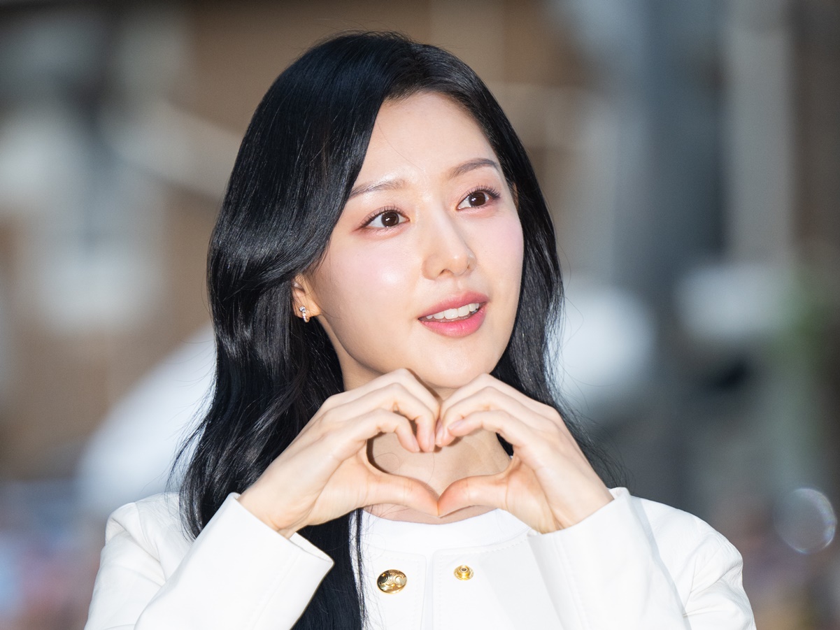 Netflix話題作『涙の女王』主演女優キム・ジウォン、初の単独ファンミ開催決定！6月にソウルで