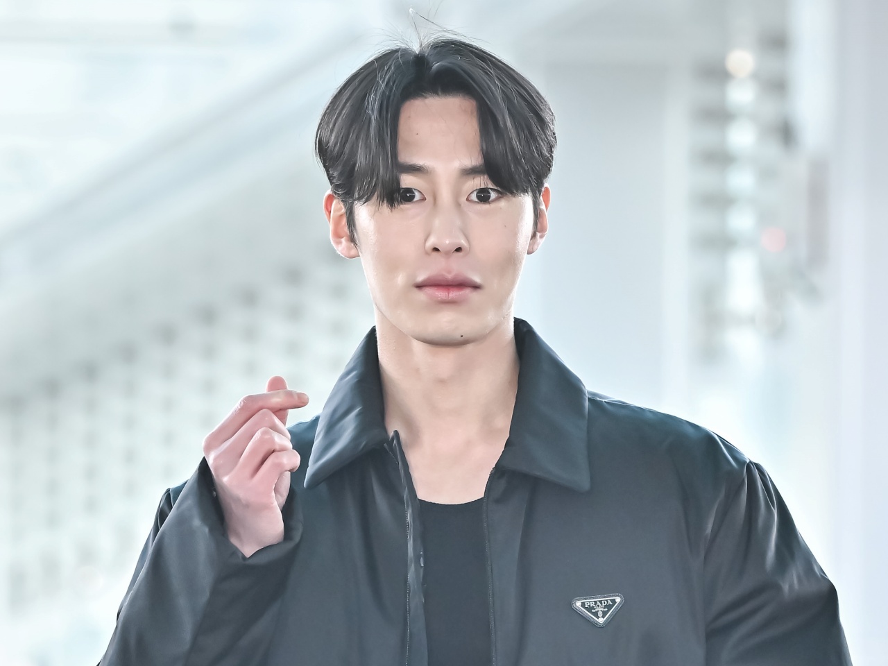 aespa・カリナの“元カレ”俳優イ・ジェウク、事務所を移籍「長年ともにしたマネージャーと新たに出発」