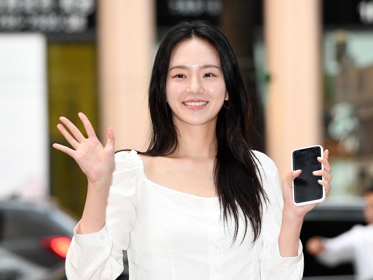 『イカゲーム』シーズン2公開控え吉報！女優パク・ギュヨン、現所属事務所と再契約締結