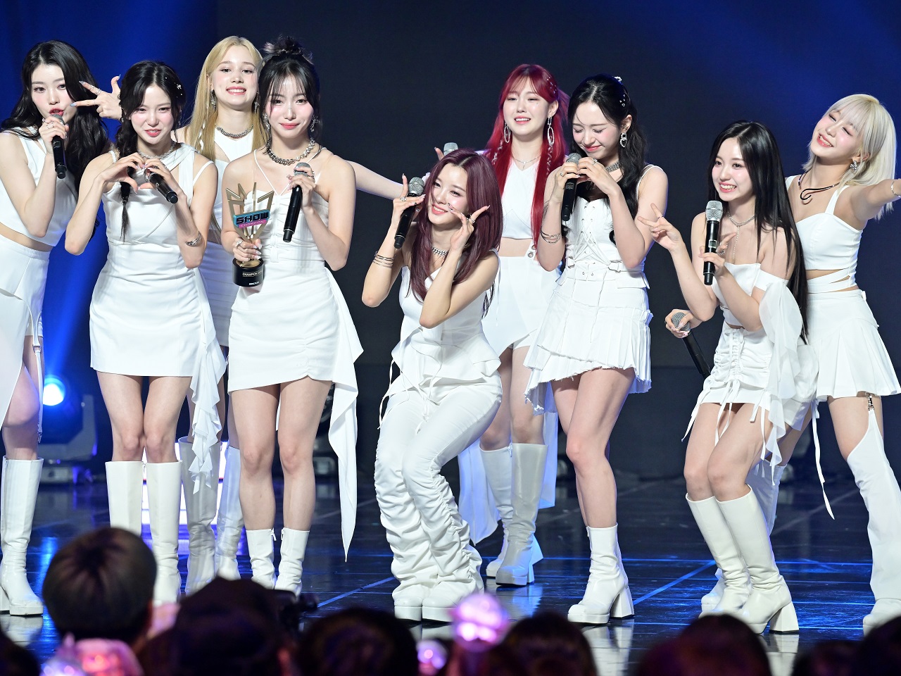 いよいよ9人での活動もラスト…Kep1er、新曲MVの撮影現場を公開「たくさんの愛をお願いする」