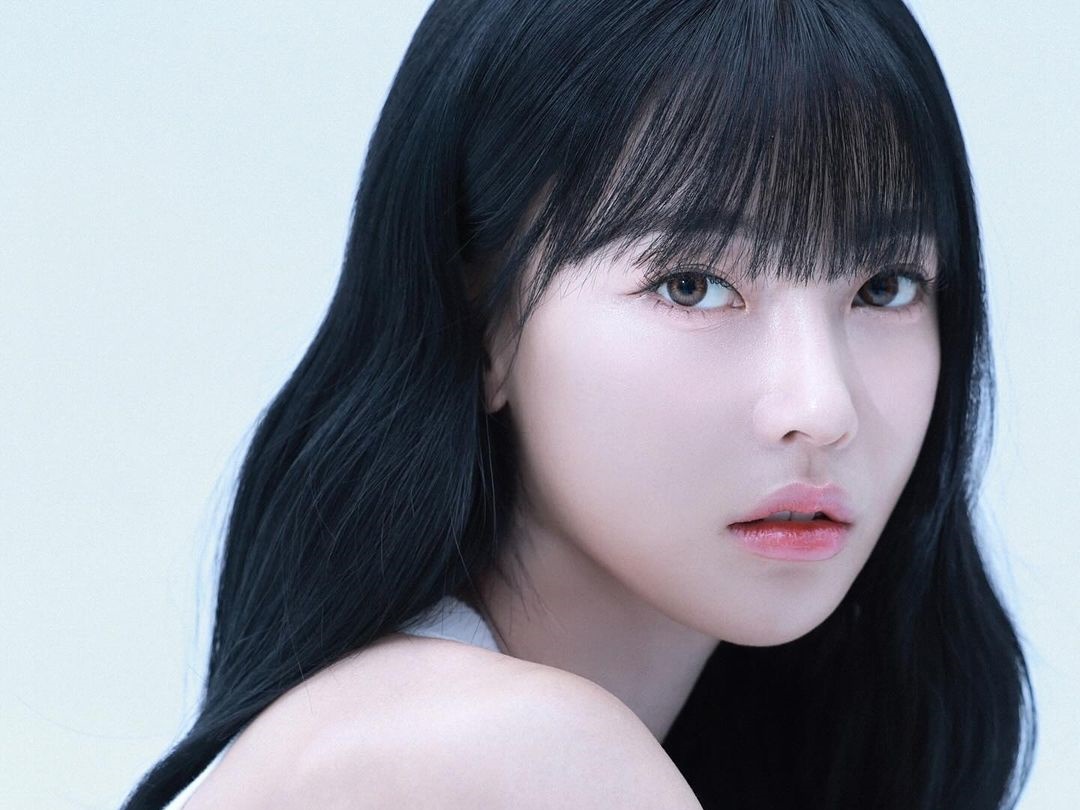 aespa・カリナそっくりの韓国女子陸上選手、“氷風呂”に悶える近況SHOTにファン注目「寒そう…」【PHOTO】