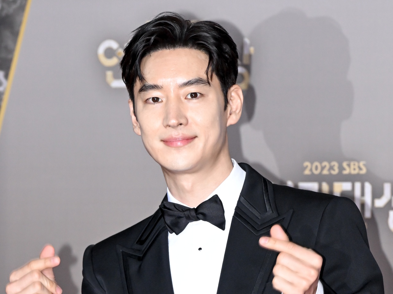 68歳が起こした9人死亡の大事故の影響は芸能界にも…映画『脱走』主演イ・ジェフンのイベントが中止に