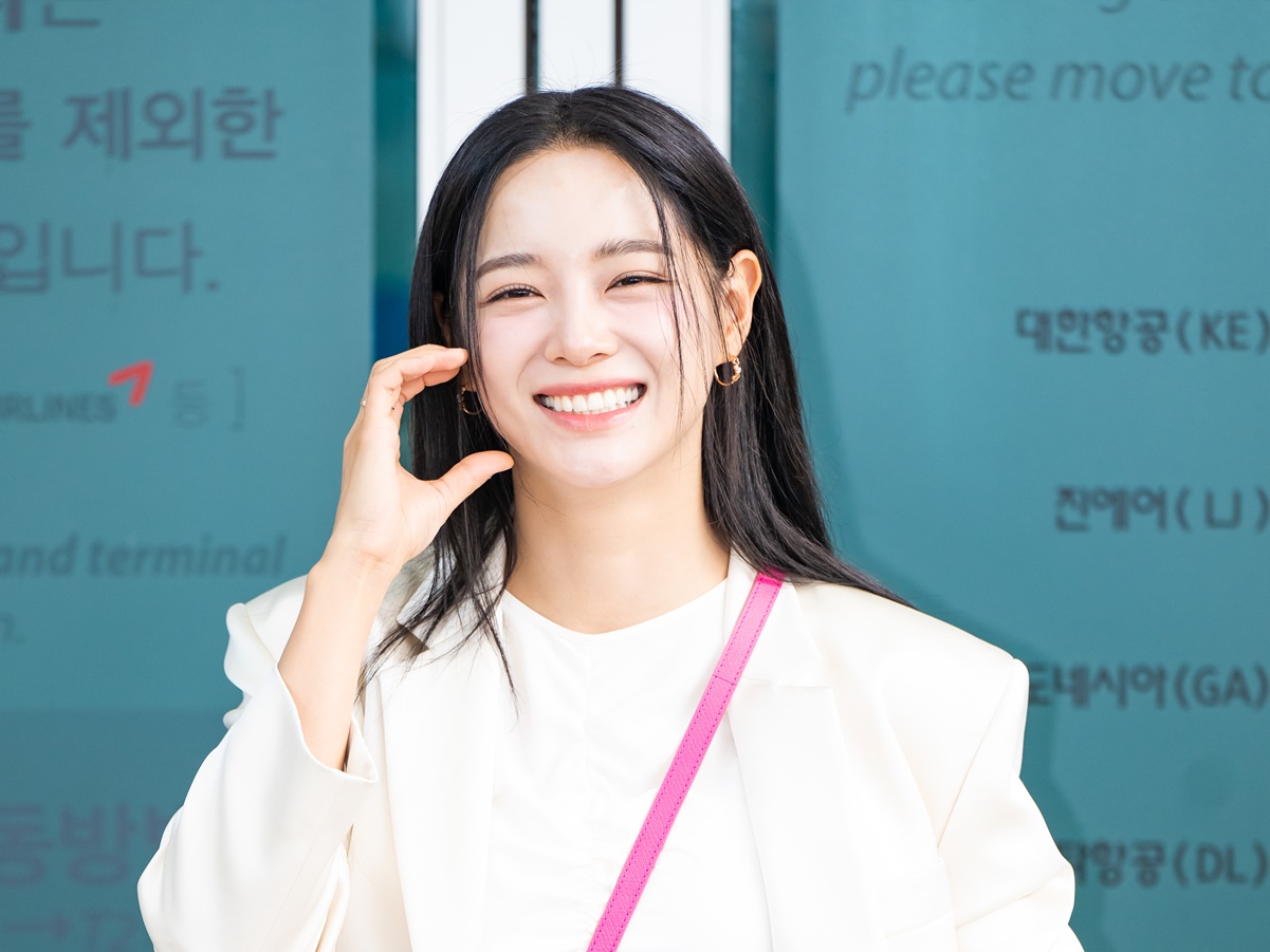 女優キム・セジョン、何気ない“至近距離自撮り”も魅力バツグン！ファンの絶賛続々「美人ですね」【PHOTO】