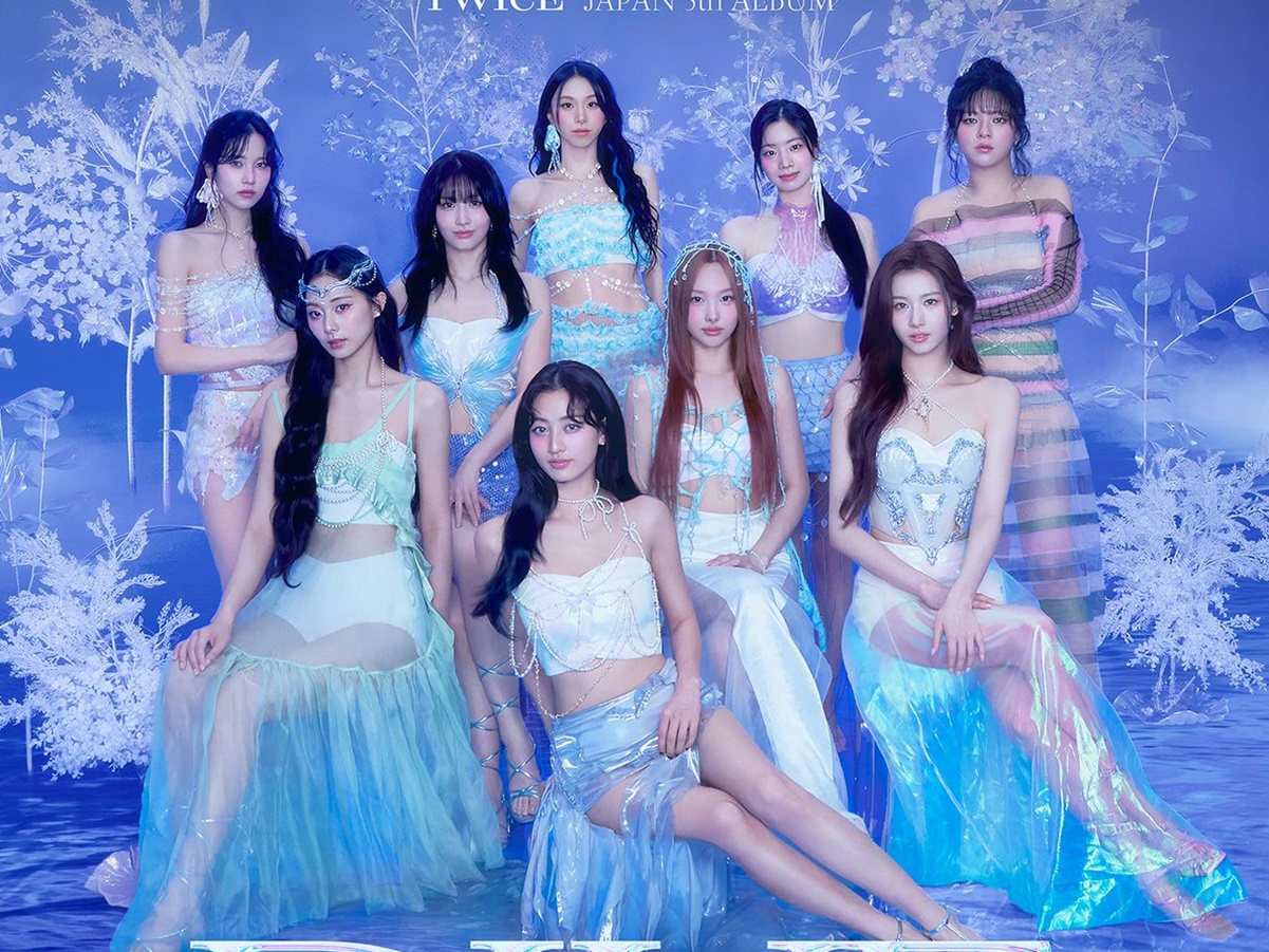 TWICE、日本新AL『DIVE』のオープニングトレーラーを公開！幻想的で神秘的なその先とは…