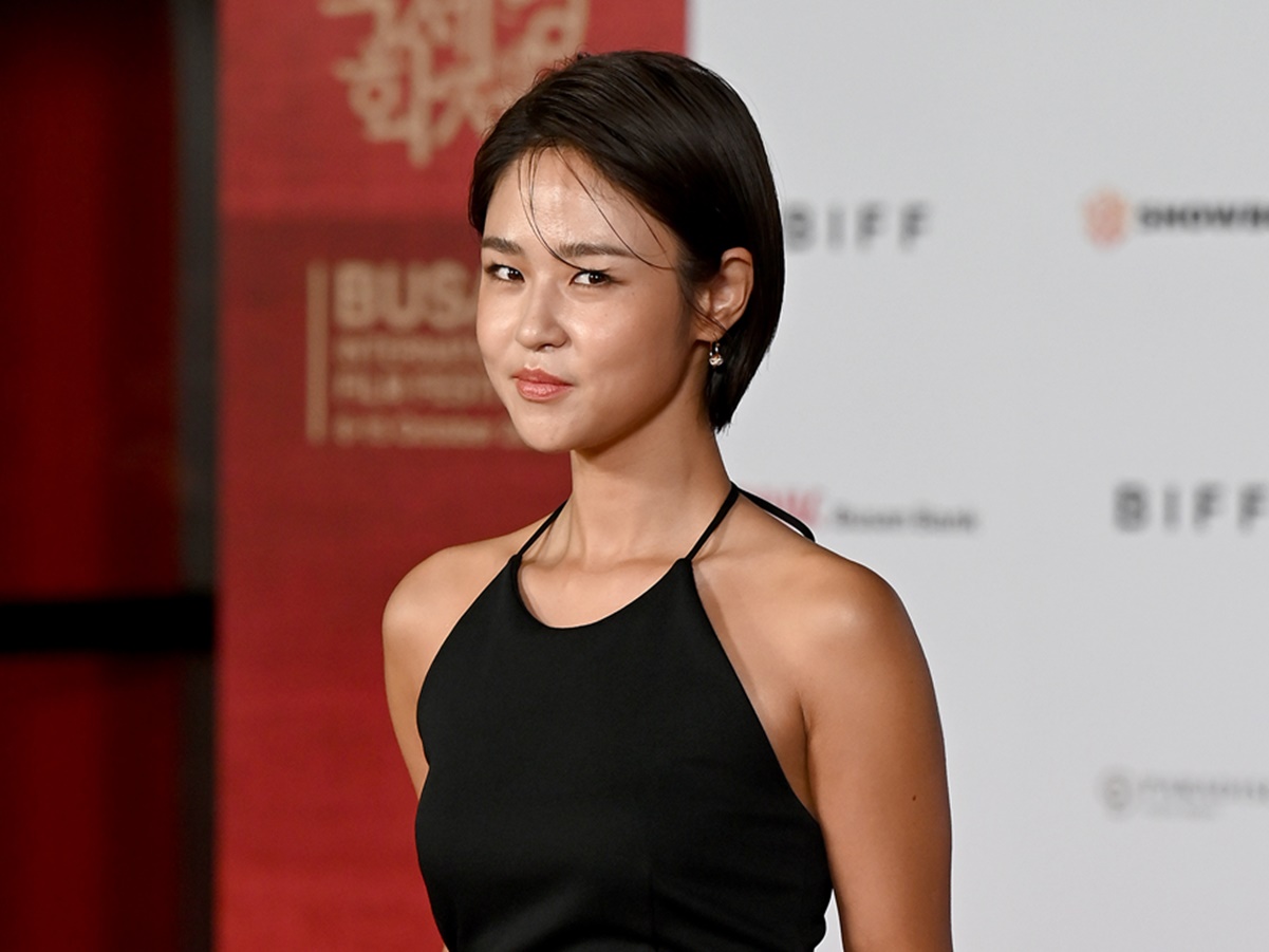 校内暴力疑惑を一度は謝罪するも、2年後に否定した『夫婦の世界』女優の“意味深発言”「時間がない」