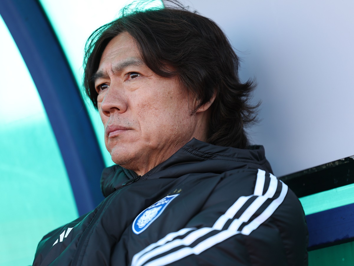 「嘘つき」の幕に「出ていけ」の野次…韓国代表監督就任の洪明甫、“2連覇達成”蔚山と残酷な別れ