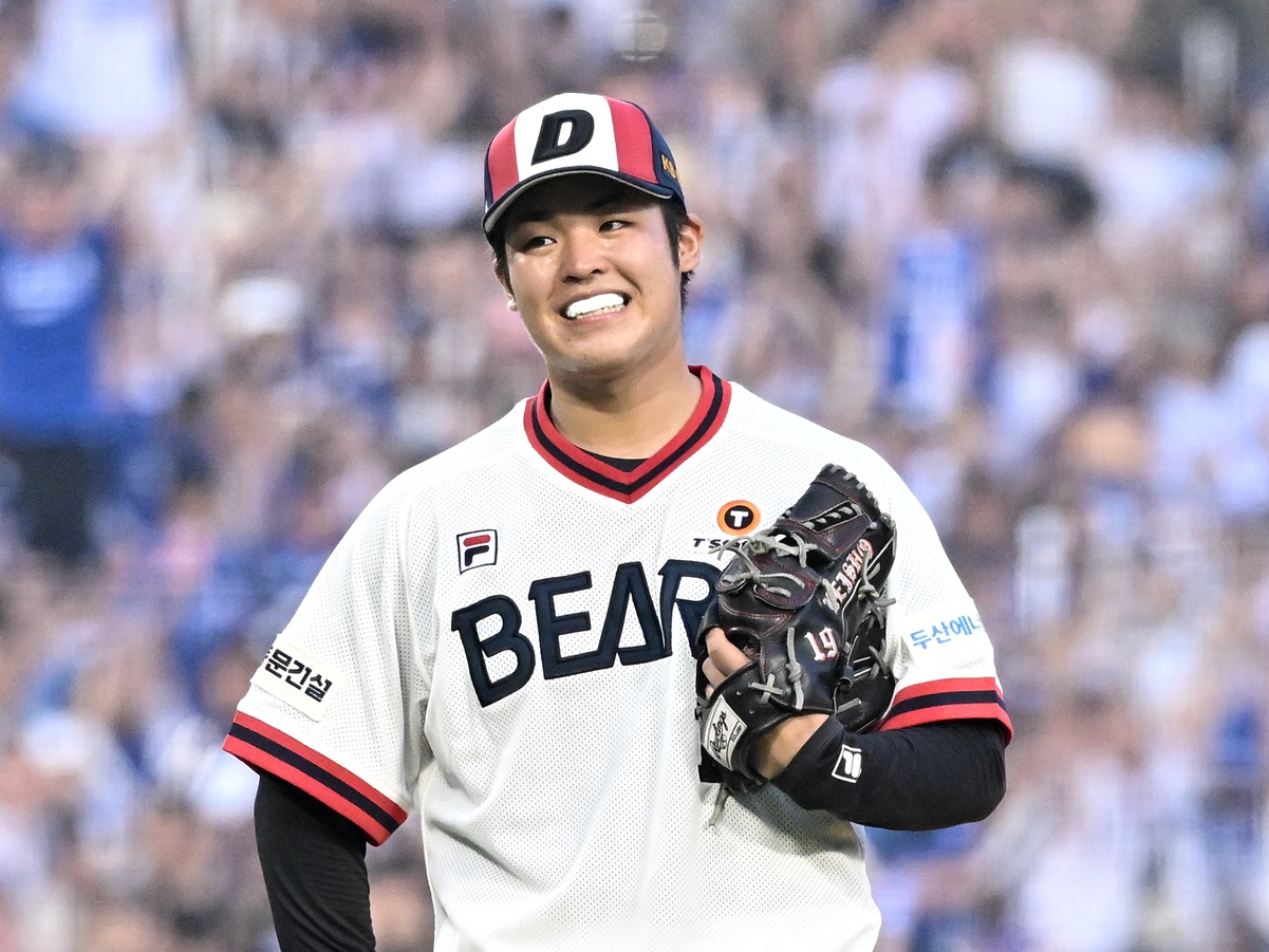 23歳日本人投手が“元巨人”イ・スンヨプ率いる韓国プロ野球・斗山と延長契約！球団関係者も期待
