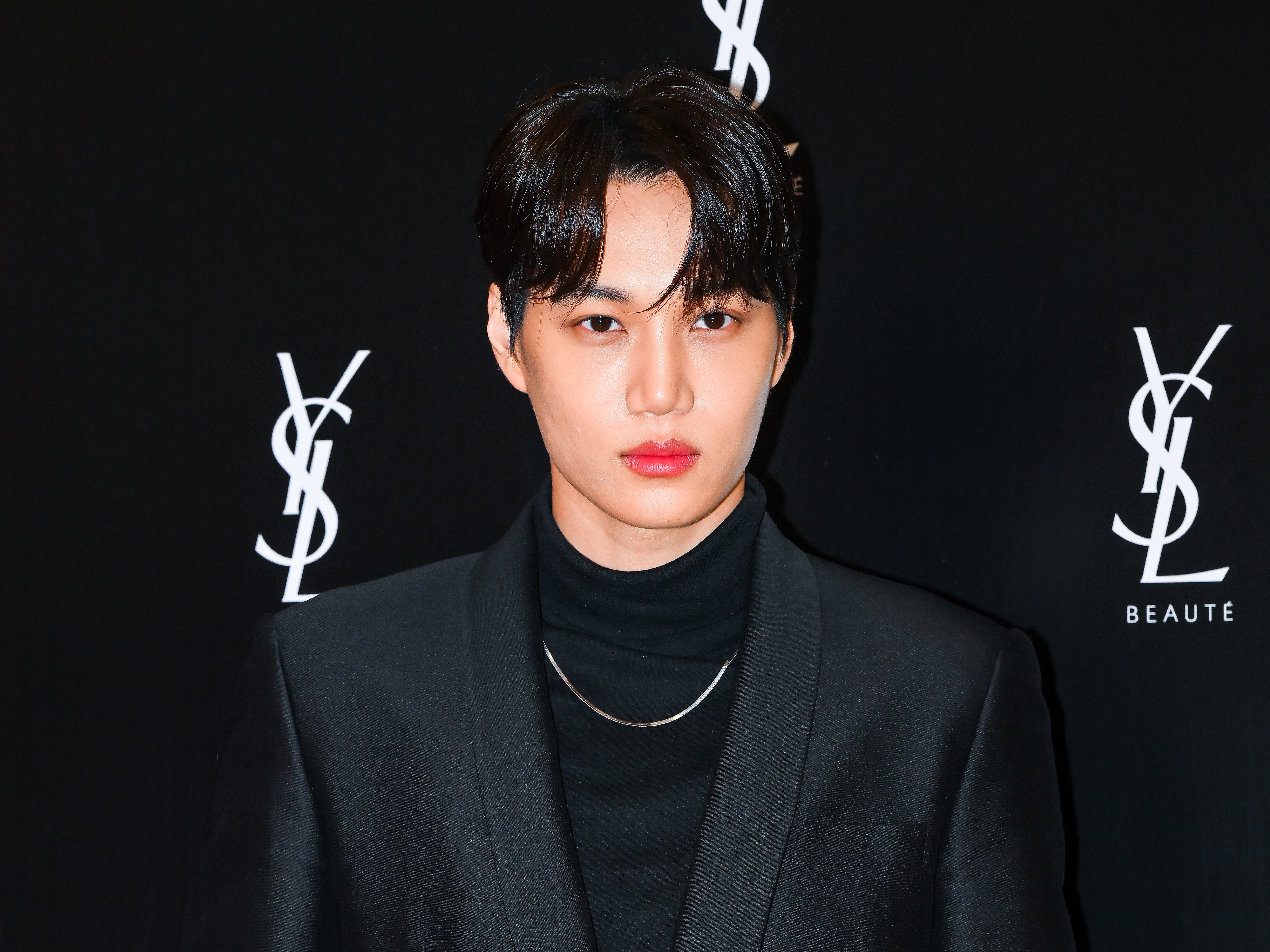 EXO・カイ、カムバックに向けてプロモーションウェブサイト「Behind Wait」オープン