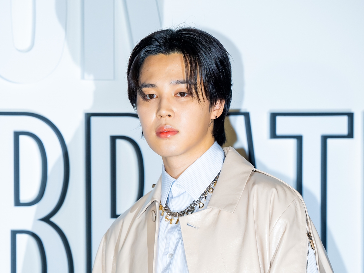 BTS・JIMIN、日本でも記録更新！ソロ曲『Who』がレコード協会ストリーミング部門で「ゴールド」認定