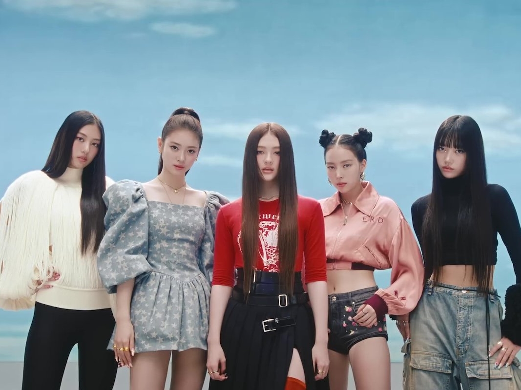 MEOVV、『HANDS UP』に続く新曲『DROP TOP』で新たな魅力を予告！シックなコンセプトフォト公開