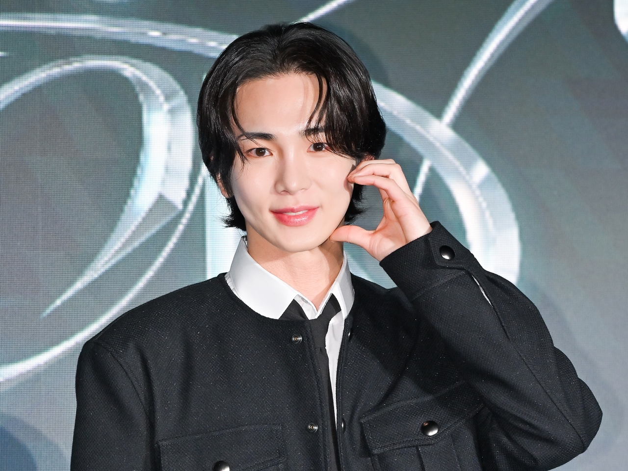 SHINee・キー、バラエティ番組に母親と出演！デビュー当時の苦労や家族の本音、育児日記まで公開