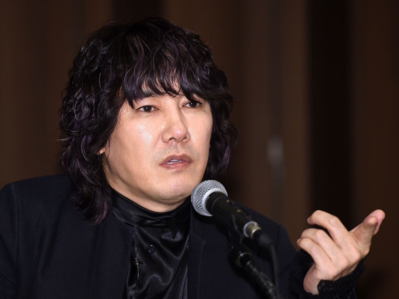 日本で京都国際の甲子園優勝祝賀公演試みるも失敗した“独島の守護神”、3億円相当のAIロボ無料寄付