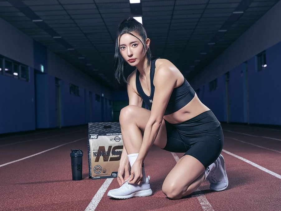 人気女優そっくりの韓国陸上選手、美スタイルくっきりのレギンスSHOTでファンの視線強奪「ハンパない…」【PHOTO】