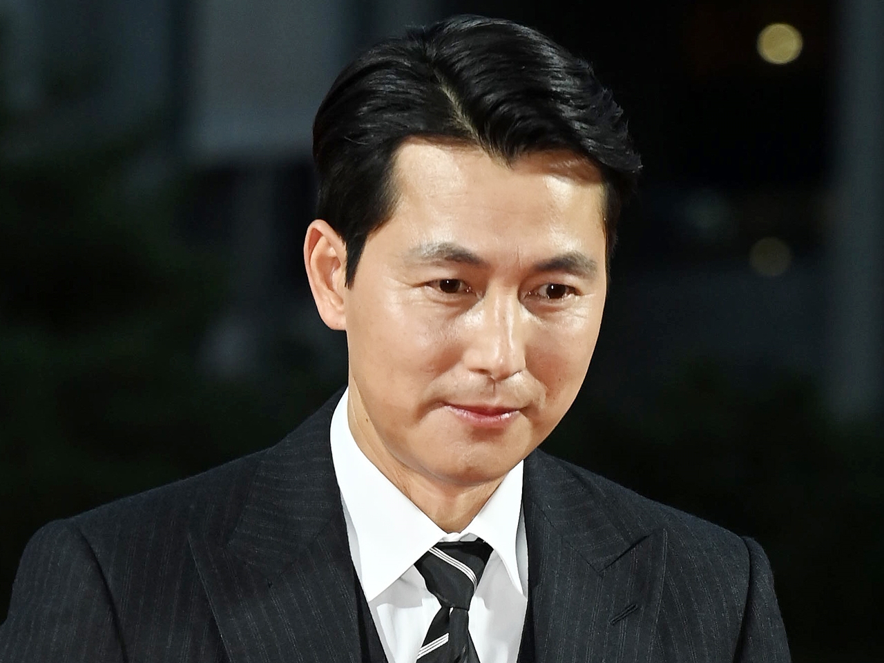 主演チョン・ウソンの婚外子スキャンダル…ドラマ制作陣は明言避ける「私生活に関すること」