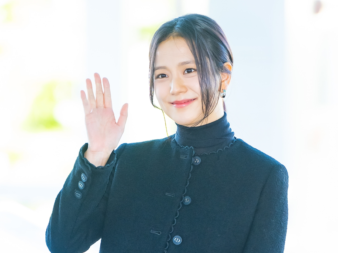 BLACKPINK・ジス、新ソロアルバム『AMORTAGE』全4曲のコンセプトポスター公開！