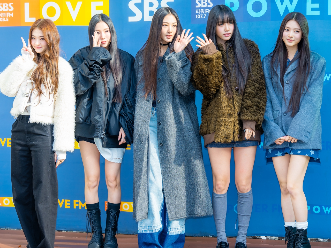 MEOVV、新曲『DROP TOP』MVで見せた演技に視線釘付け！勇気を出して自由を満喫する若者たち