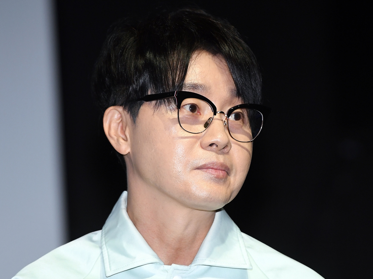 テイラー・スウィフトの“英断”を引き合いに出し…政治的発言の韓国歌手に会場を貸さなかった市長が反論