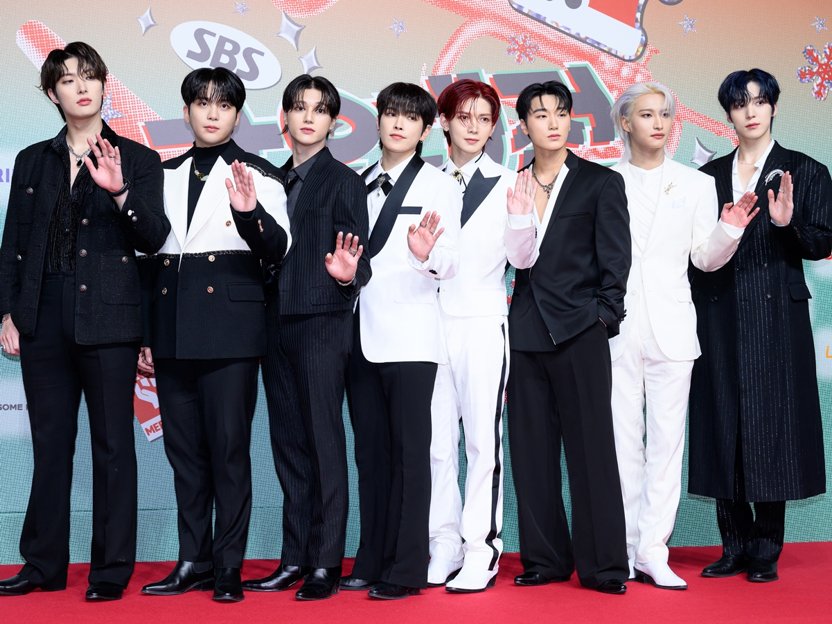 ATEEZ、米3大音楽授賞式でノミネート！2024年の米CD販売量4位を記録するほどの人気