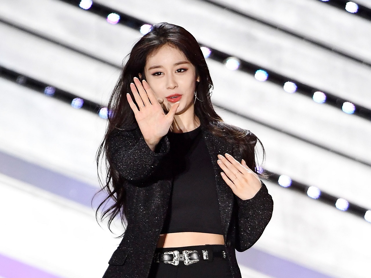 あわや乱闘の騒動を起こしたプロ野球選手の夫が原因か…元K-POPアイドル、YouTubeチャンネルの中断を発表