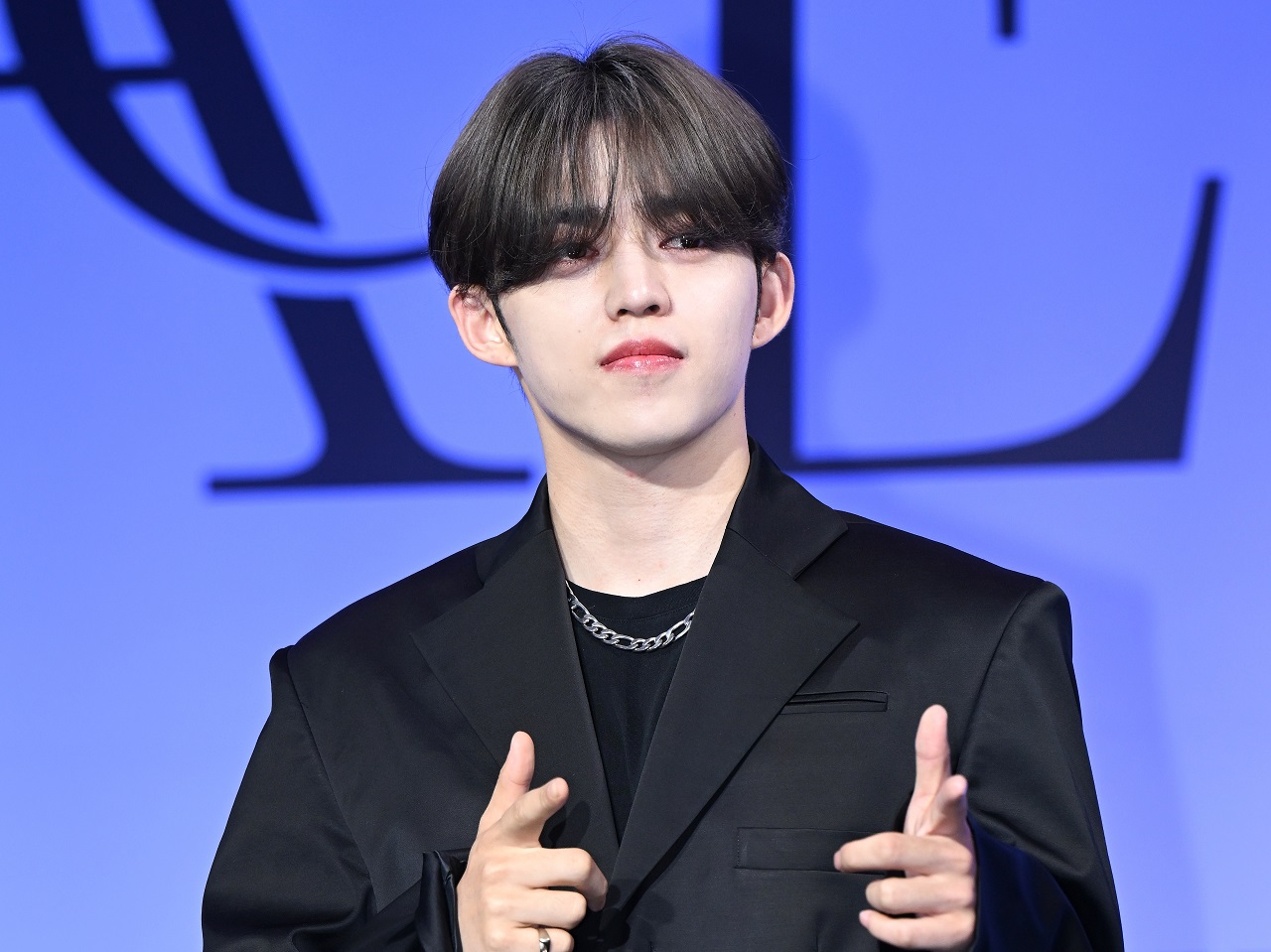 SEVENTEEN・エスクプス、“兵役免除”を事務所が公式発表「大きな手術、5級と判定された」