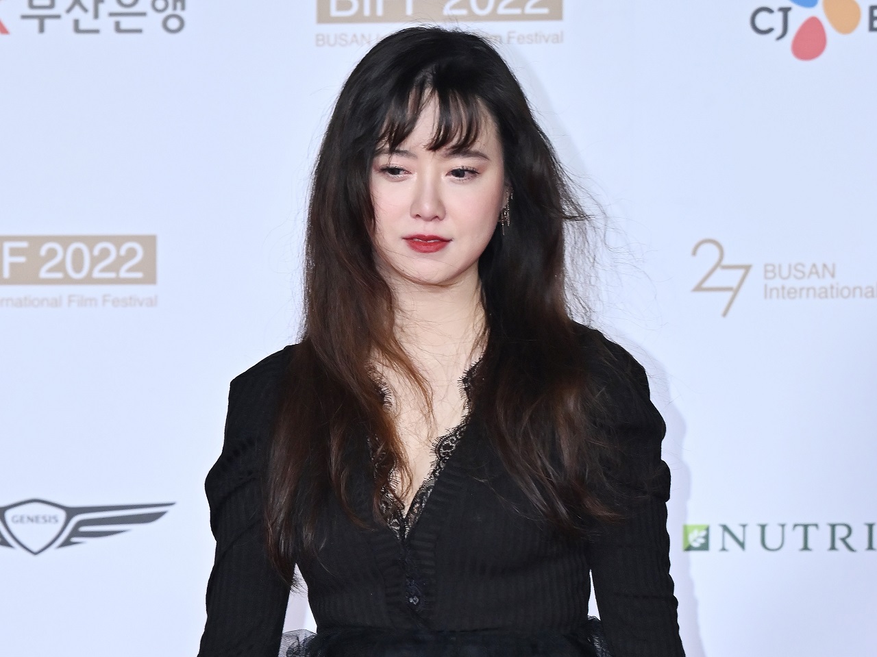 離婚してから精神状態が…「4年間に6匹の子犬をお見送りした」女優ク・ヘソン（39）が告白