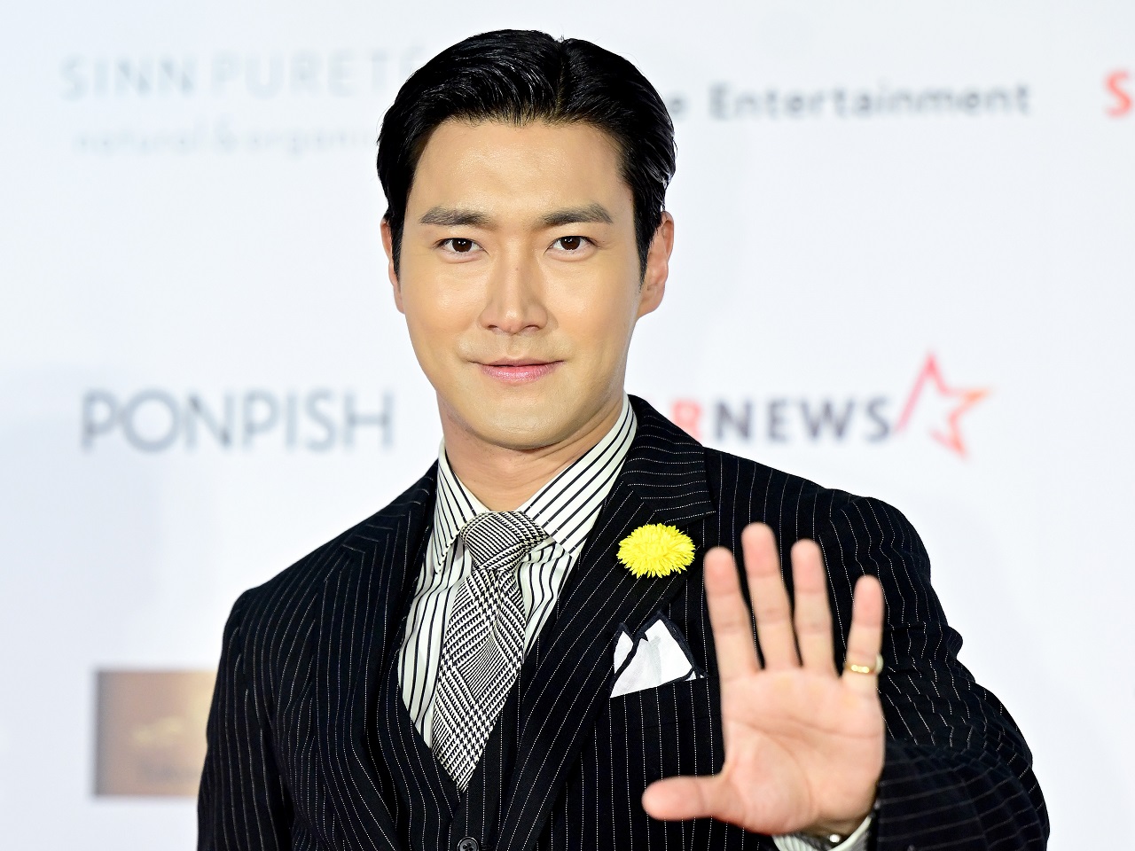 SUPER JUNIORチェ・シウォン、騒動となっている“詐欺目的の仮想通貨”とは「関係ない」と強調【全文】
