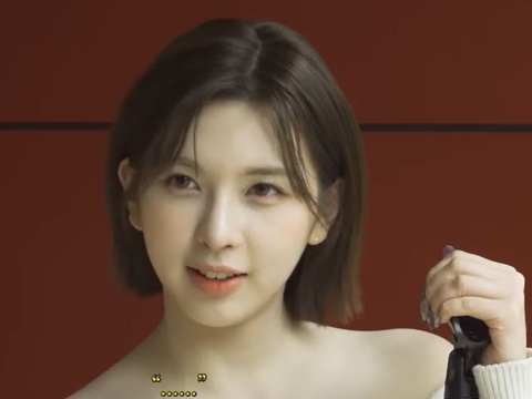 JYPがNMIXXのベイを「放棄」！？パク・ジニョンの笑顔が意味するものとは…