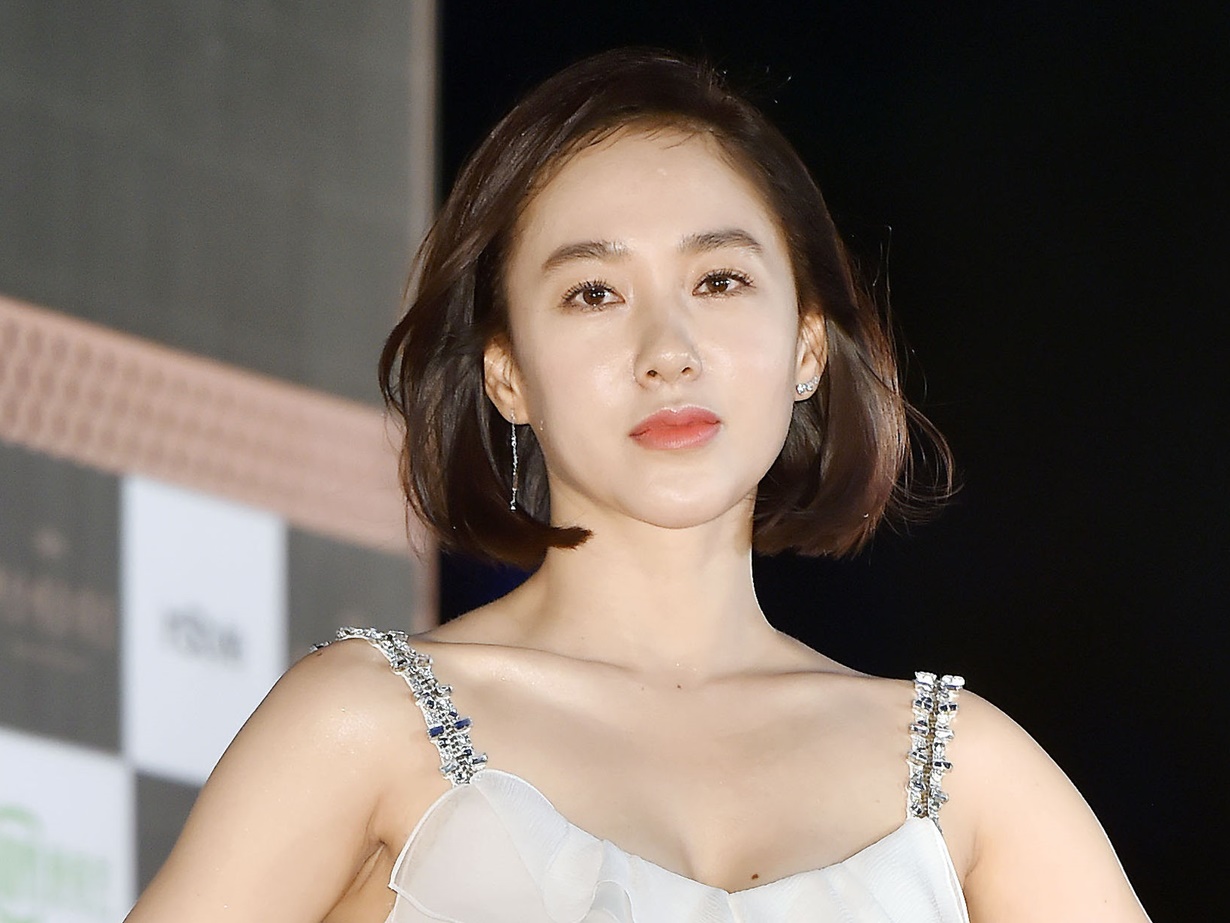 『オクニョ』で“朝鮮3大悪女”の一人を演じた女優パク・チュミ（51）の近況、夫は年間140億円稼ぐセレブ【PHOTO】