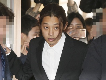 「女性と寝ることに狂った人間」とも言われた韓国歌手（35）が本日（3月19日）満期出所