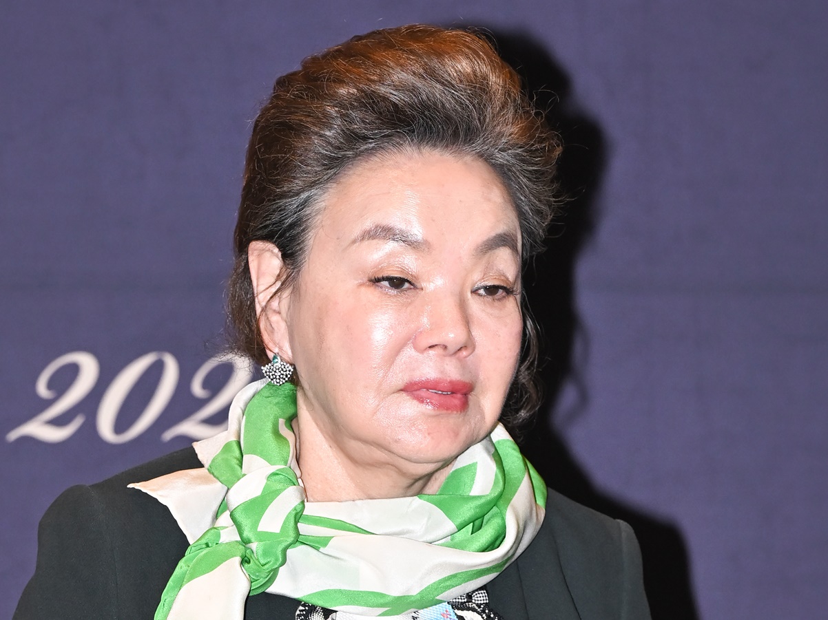 「芸能人の立場を悪用した世論操作」韓国女優（74）が“横領”疑惑に反論、嫁は『成均館スキャンダル』出演女優