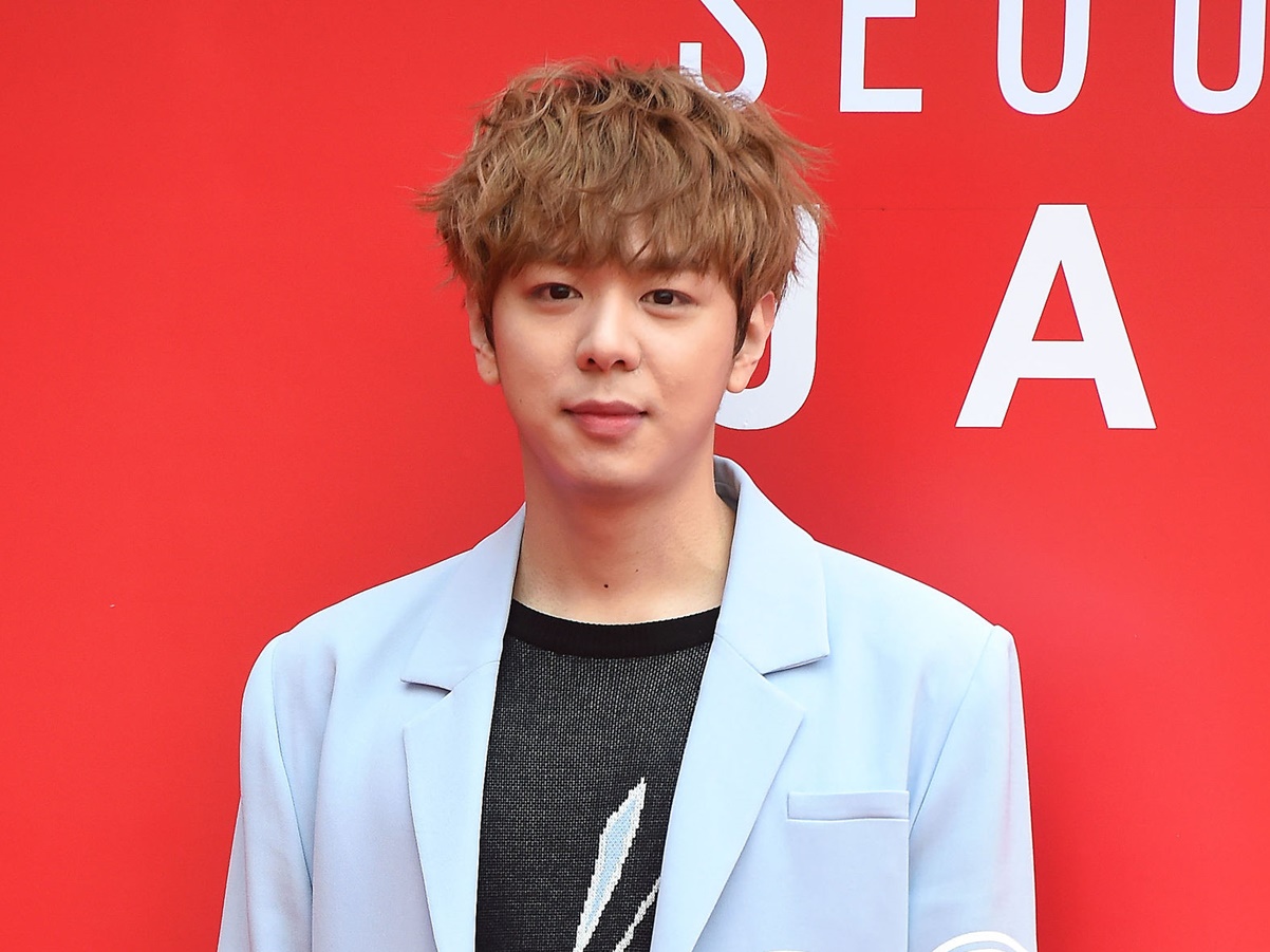 イム・シワンやパク・ヒョンシクも所属のZE:A、リーダーが結婚発表！メンバーに祝儀を堂々要求？【全文】