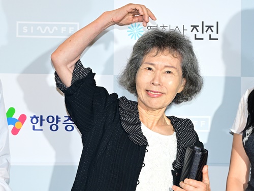 イ・ジュシルさん