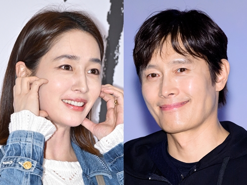 イ・ミンジョン（左）、イ・ビョンホン
