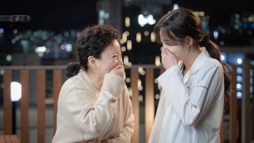 右がシン・シア