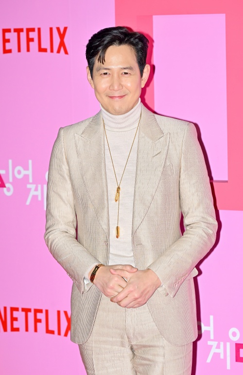 イ・ジョンジェ