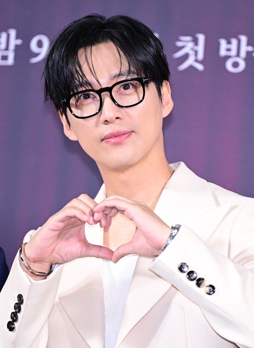 ナムグン・ミン