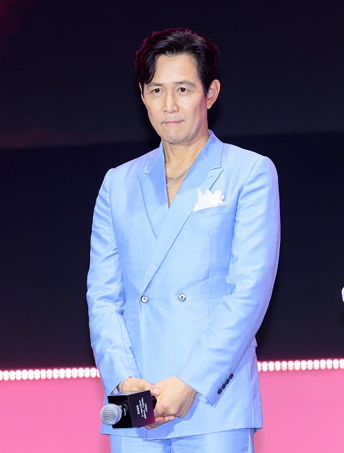 イ・ジョンジェ