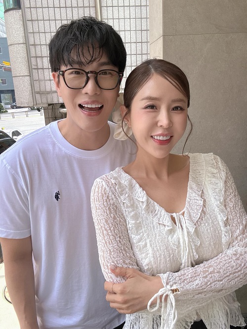 ムンウォン(左)とシンジ