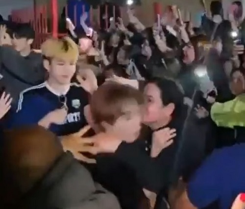 ウノが受けた性被害の瞬間