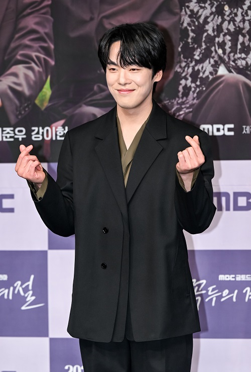 キム・ジョンヒョン