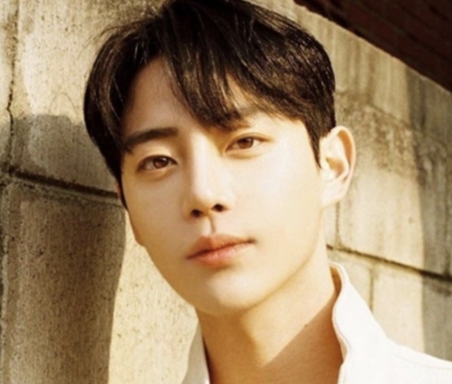 キム・ジョンソクさん