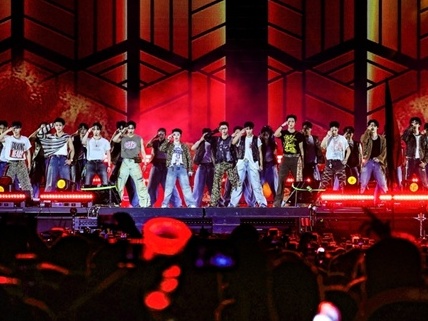 SEVENTEEN、メキシコの熱狂そのままに今度は日本へ!! Tecate Pa’l Norte 2025レポート